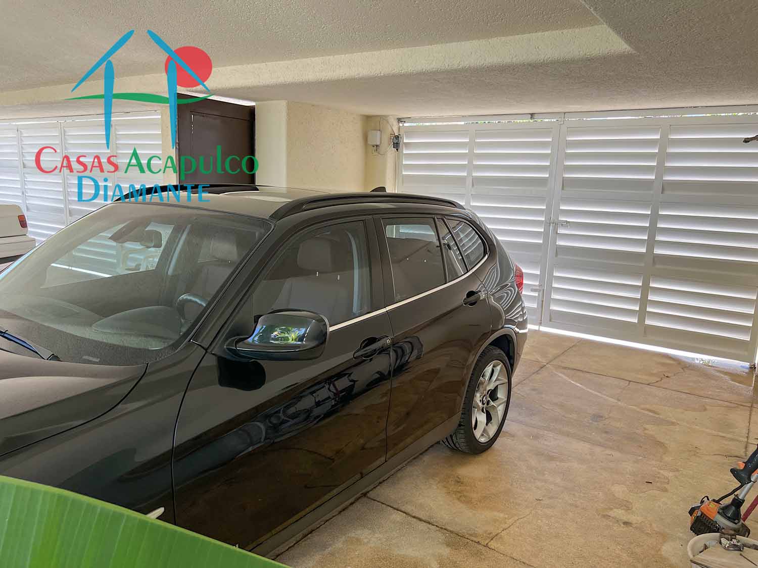 Villa Canora - Estacionamiento 8